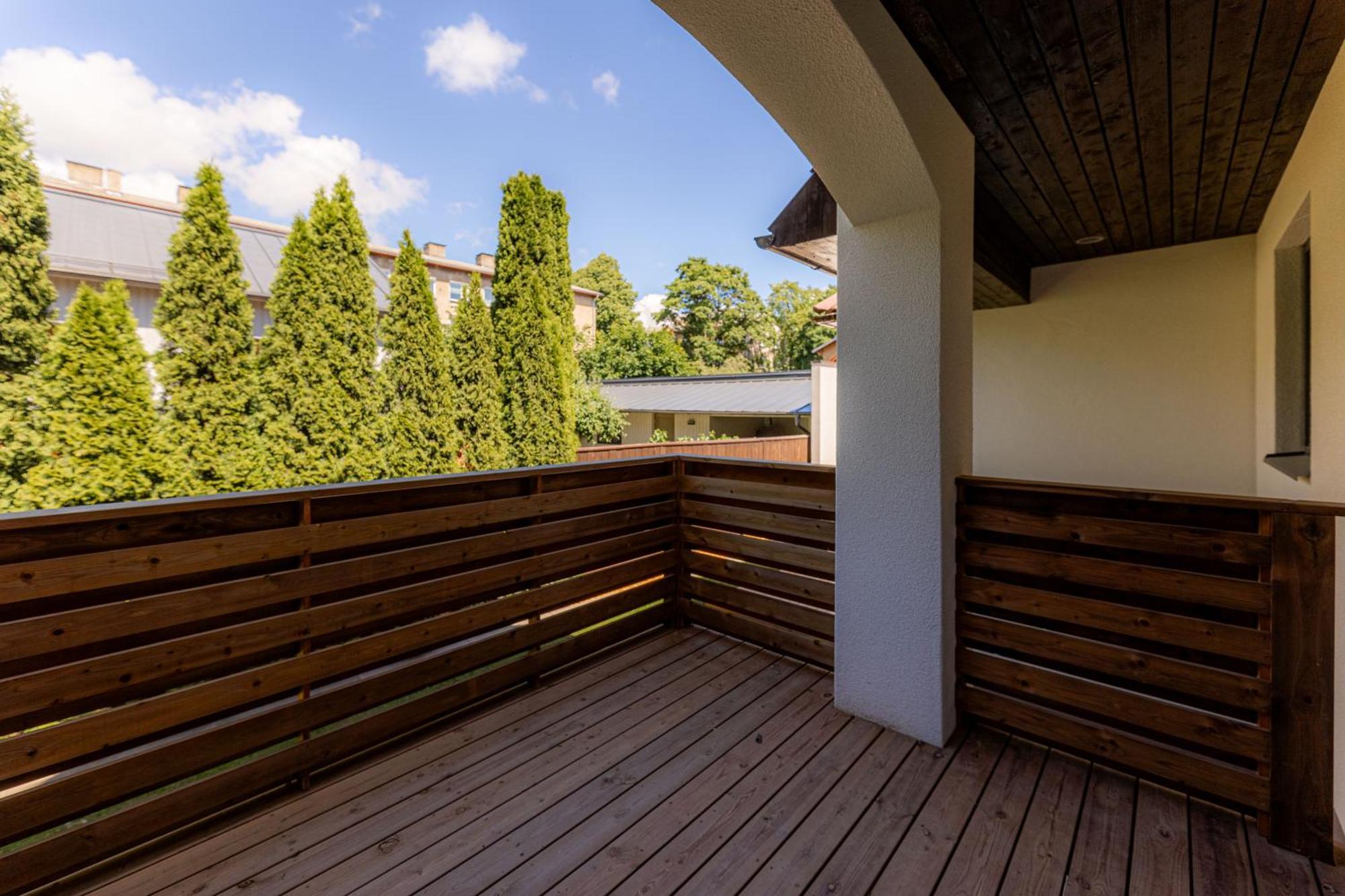 Komandandi Apartments Kuressaare Exterior photo
